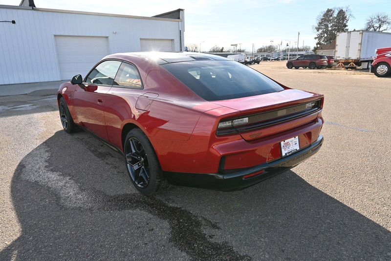 2024 Dodge Charger Daytona R/TImage 7