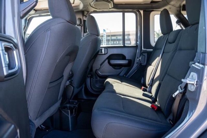 Used 2020 Jeep Wrangler Unlimited Sport SImage 13