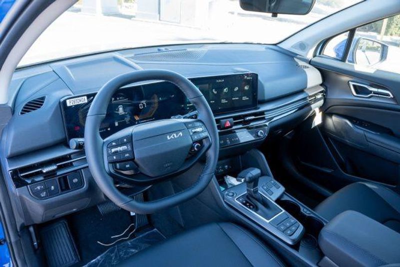 New 2026 Kia Sportage EXImage 10
