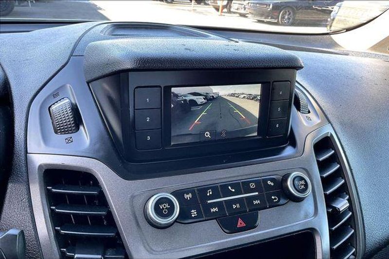 Used 2020 Ford Transit Connect XLImage 21