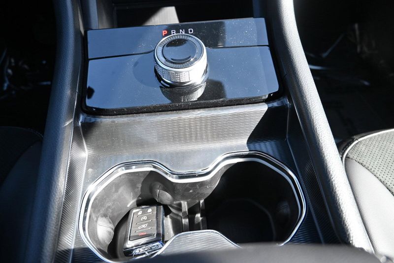 2025 Jeep Grand Cherokee L Altitude XImage 30