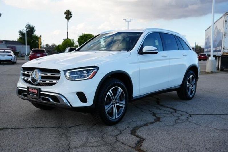 Used 2020 Mercedes-Benz GLC 300Image 3