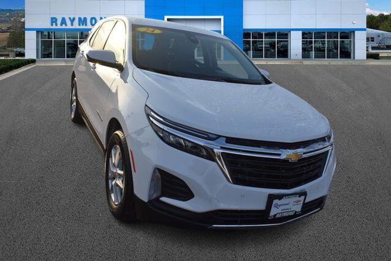 Used 2024 Chevrolet Equinox LTImage 10