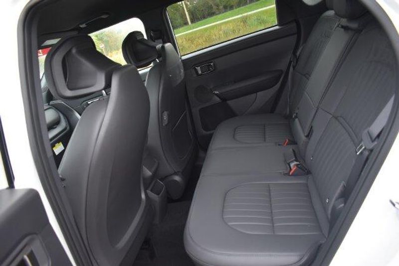 New 2027 Kia Seltos X-Line SImage 18