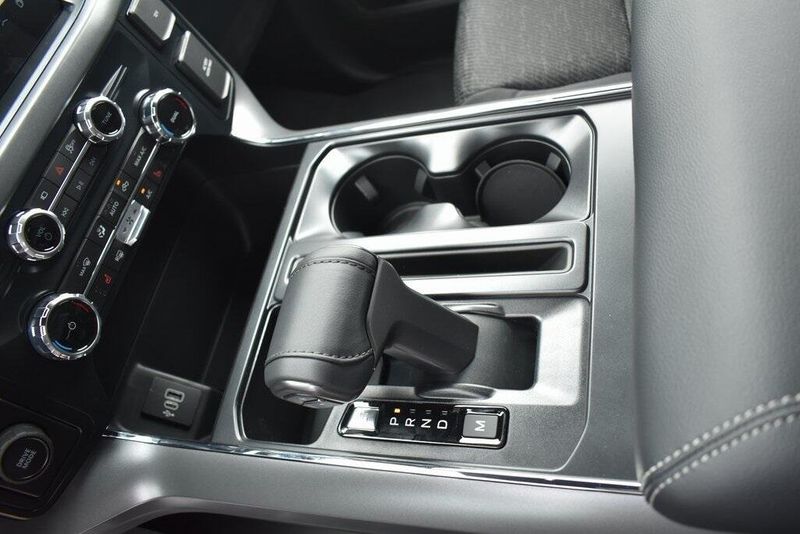 New 2025 Ford F-150 XLTImage 16