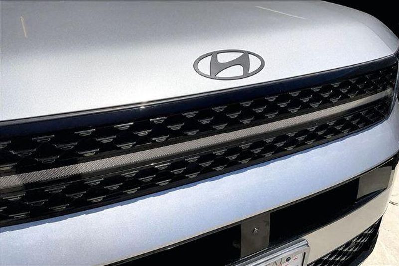Used 2024 Hyundai Santa Fe CalligraphyImage 30