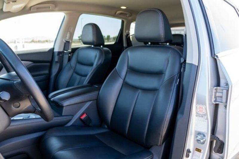 Used 2023 Nissan Murano SVImage 11