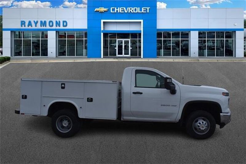 New 2025 Chevrolet Silverado 3500HD Work TruckImage 2