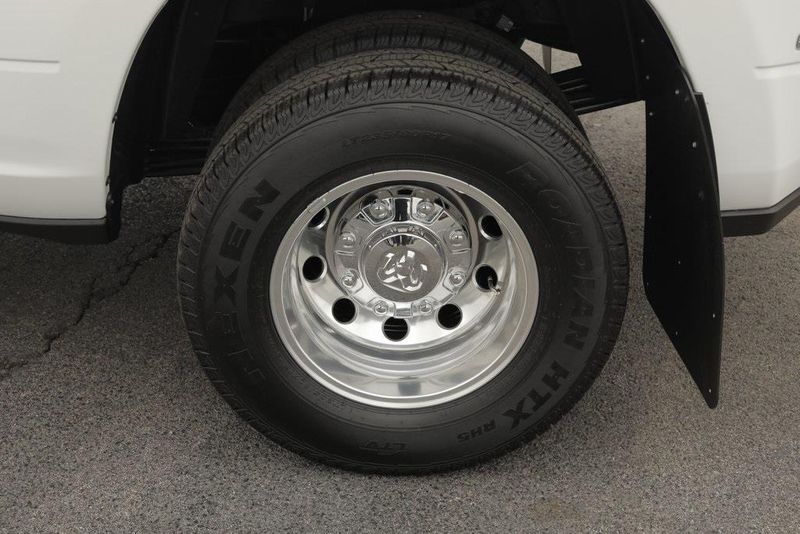 2025 RAM 3500 Laramie Crew Cab 4x4 8