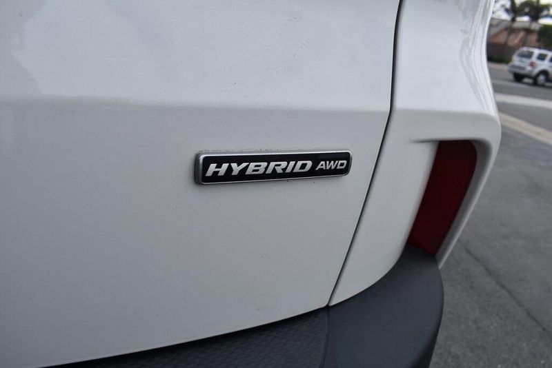 2022 Ford Escape Hybrid SELImage 6