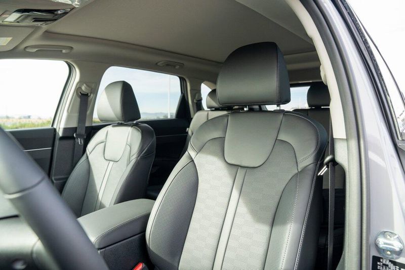 New 2026 Kia Sorento EXImage 12