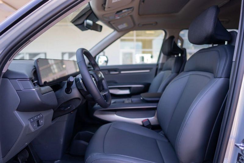 New 2026 Kia EV9 LightImage 11