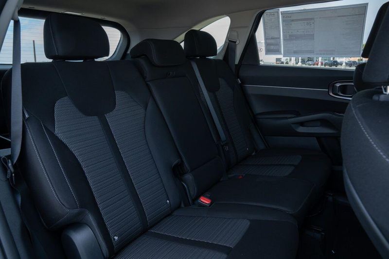 New 2026 Kia Sorento LXImage 18