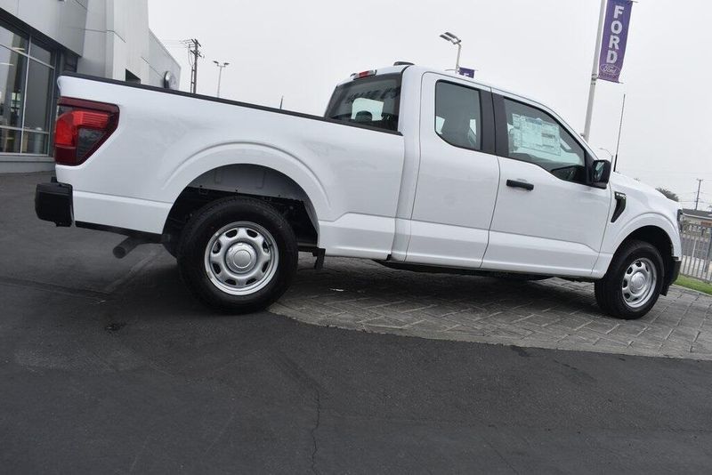 2024 Ford F-150 XLImage 2