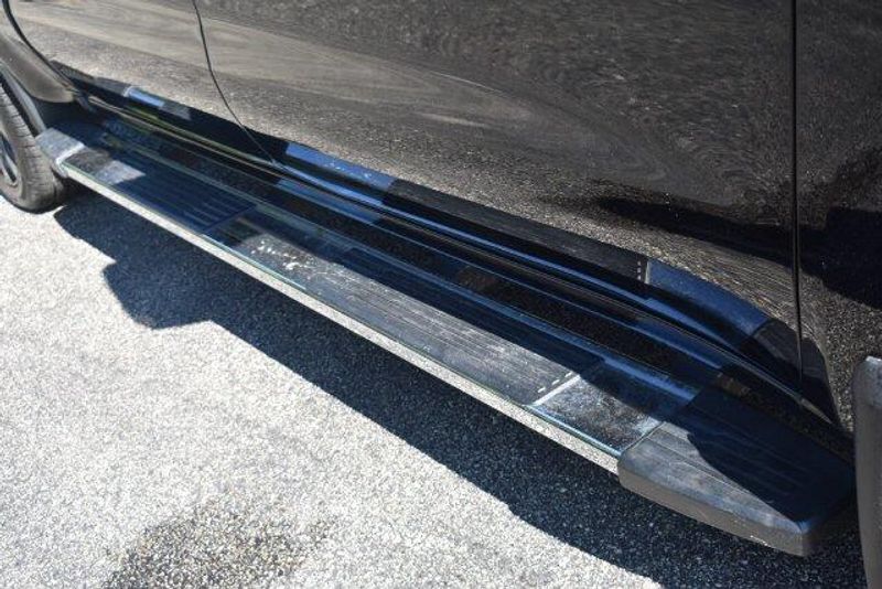 Used 2020 Chevrolet Silverado 1500 High CountryImage 14