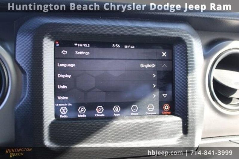 2021 Jeep Wrangler Unlimited WillysImage 25