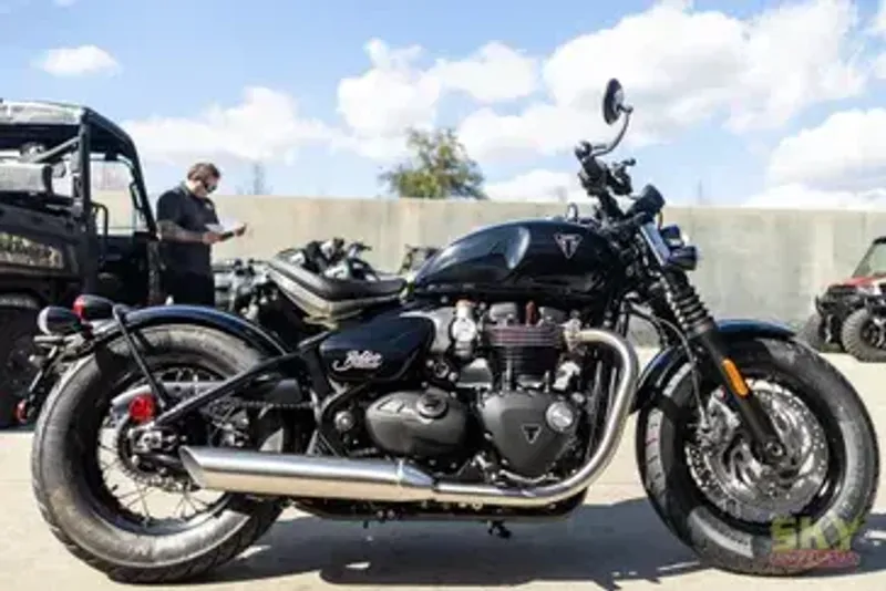 2026 Triumph Bonneville Bobber