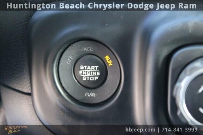 2021 Jeep Wrangler Unlimited Sport SImage 21