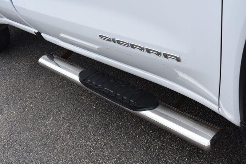 Used 2024 GMC Sierra 1500 ProImage 12