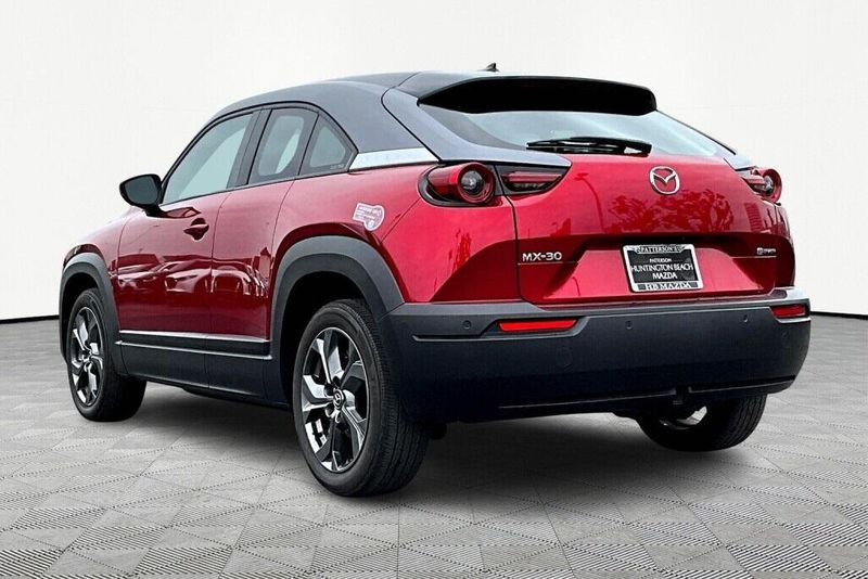 2022 Mazda MX-30 EV Premium PlusImage 8