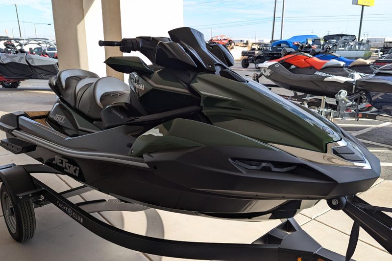 2025 KAWASAKI JET SKI ULTRA 160LX 