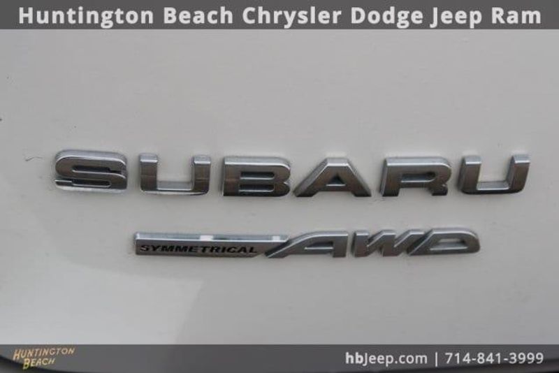 2023 Subaru Crosstrek BaseImage 9