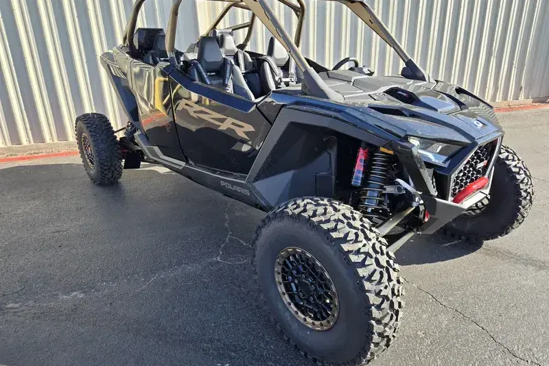 2025 POLARIS RZR PRO R 4 ULTIMATE BLACK CRYSTAL AND SHADOW BRONZE 