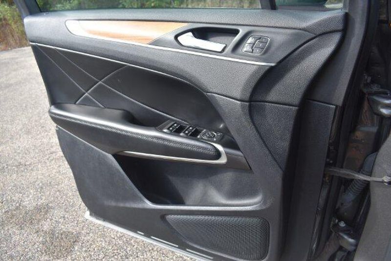 Used 2019 Lincoln MKC ReserveImage 35