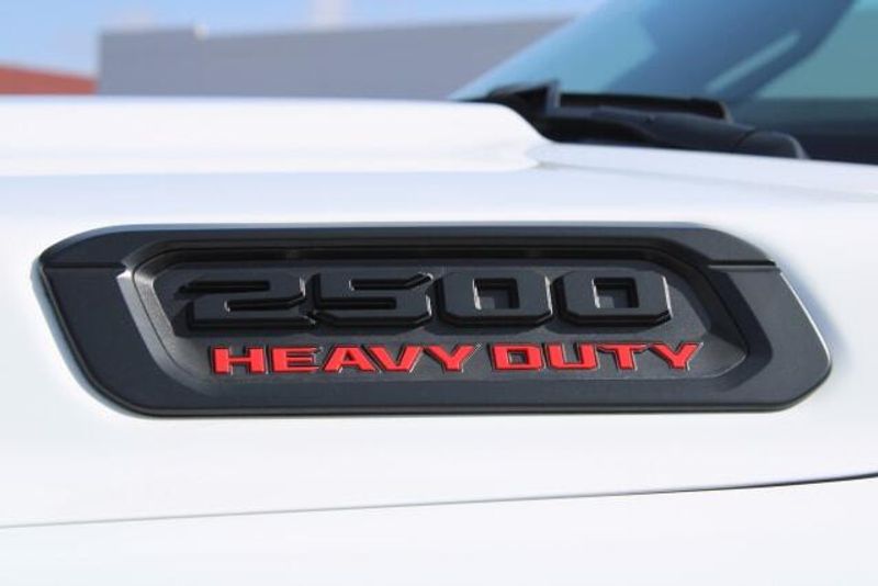 2024 RAM 2500 Tradesman Regular Cab Harbor BodyImage 9