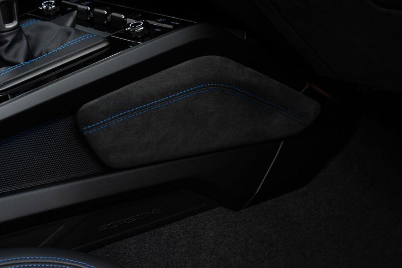 2025 Porsche 911 GT3 *ADAPTIVE SPORT SEATS PLUS * FRONT AXLE LIFT*Image 39