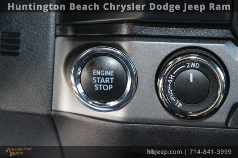 2021 Toyota Tacoma TRD Off-RoadImage 28