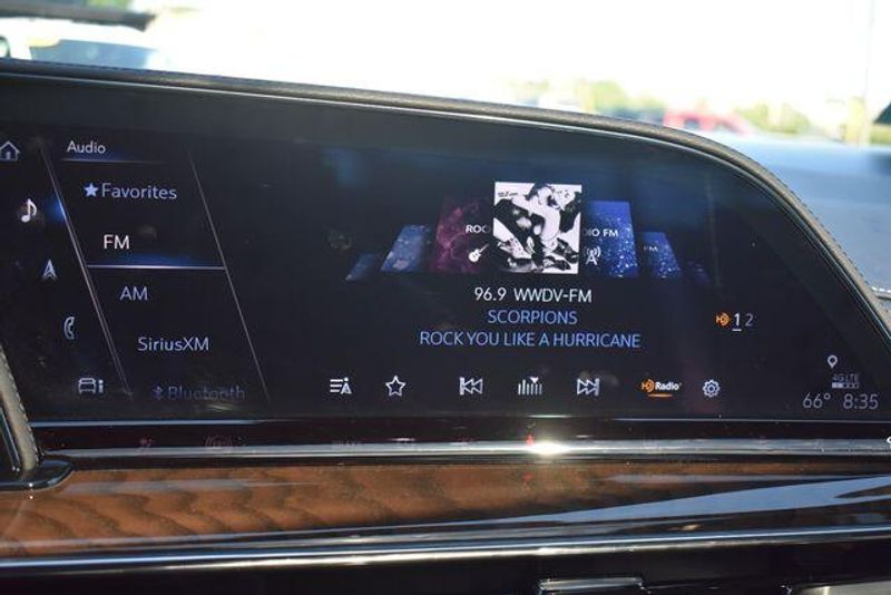 Used 2024 Cadillac Escalade Sport PlatinumImage 40