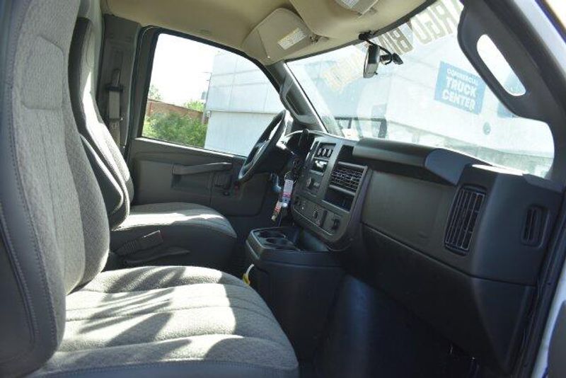 New 2026 Chevrolet Express 2500 Work VanImage 13