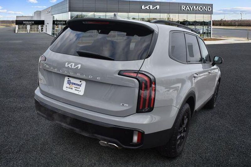 Used 2024 Kia Telluride SX-Prestige X-ProImage 4