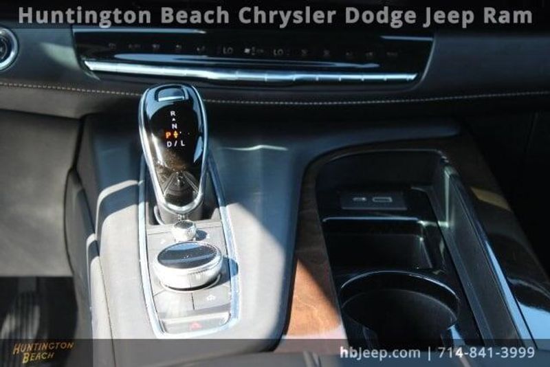 2021 Cadillac Escalade Sport PlatinumImage 15
