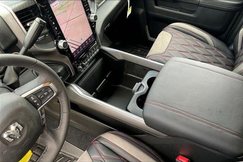 New 2025 RAM 2500 Big Horn Crew Cab 4x4 6