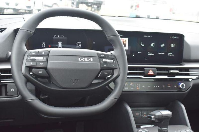 New 2026 Kia Sportage EXImage 21