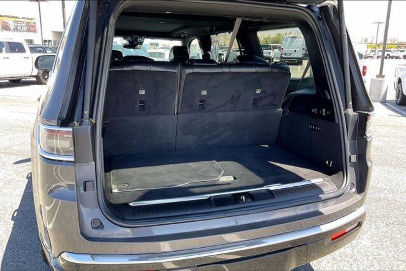 2022 Jeep Grand Wagoneer Series IImage 34