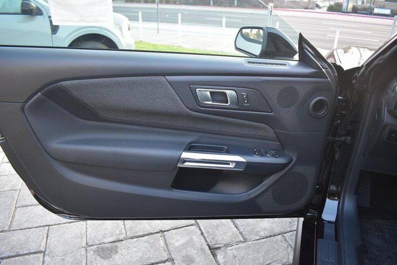 New 2025 Ford Mustang EcoBoostImage 10
