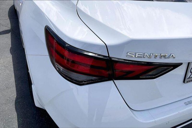 Used 2025 Nissan Sentra SVImage 28