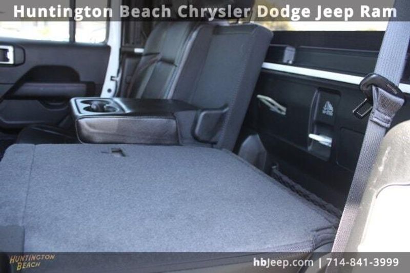 2022 Jeep Gladiator RubiconImage 45