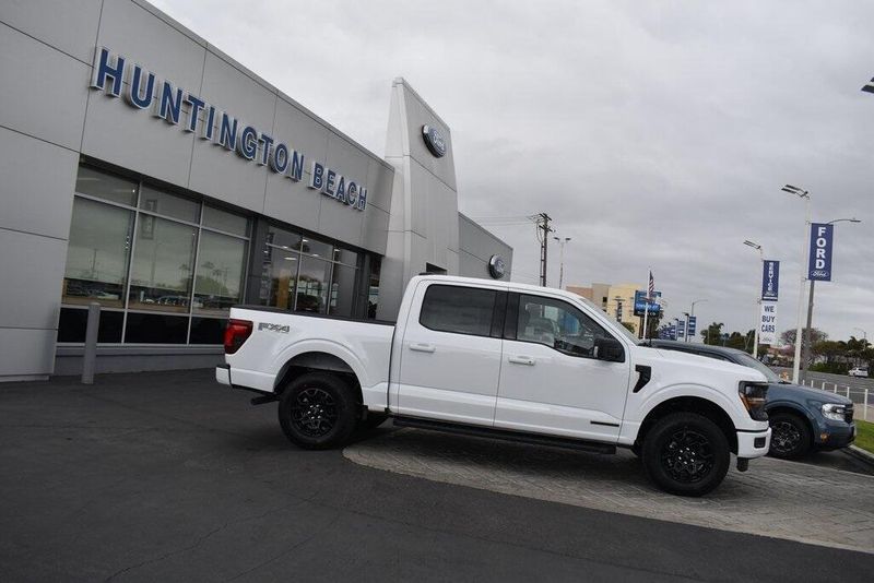 2025 Ford F-150 XLTImage 3