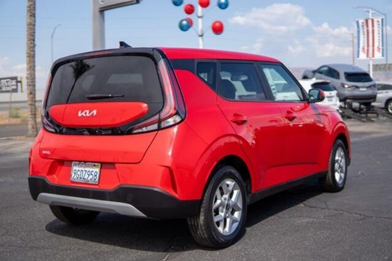 Used 2023 Kia Soul LXImage 7
