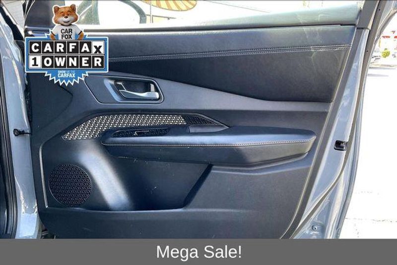 Used 2025 Nissan Ariya EngageImage 23