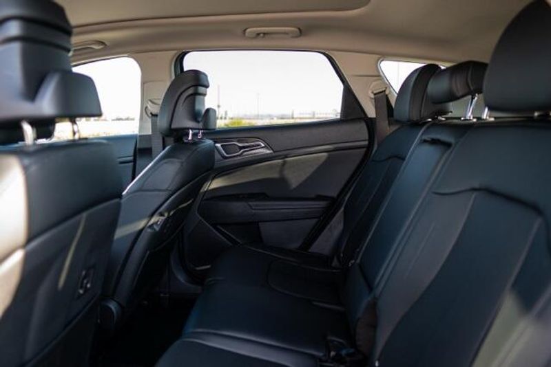 2026 Kia Sportage EXImage 13