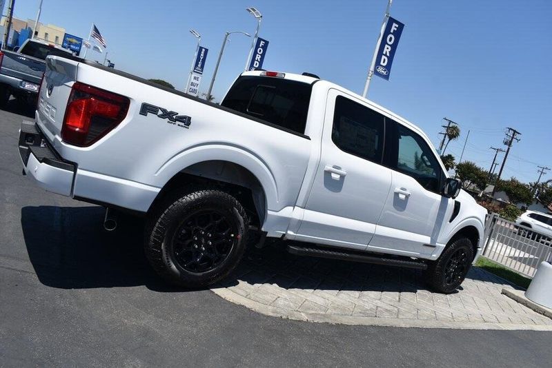 New 2025 Ford F-150 XLTImage 2