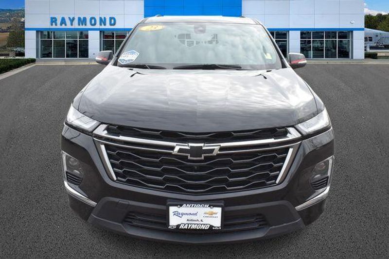 Used 2023 Chevrolet Traverse PremierImage 9