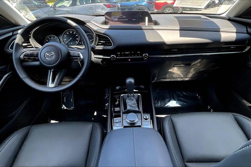 Used 2025 Mazda CX-30 2.5 S Select SportImage 11