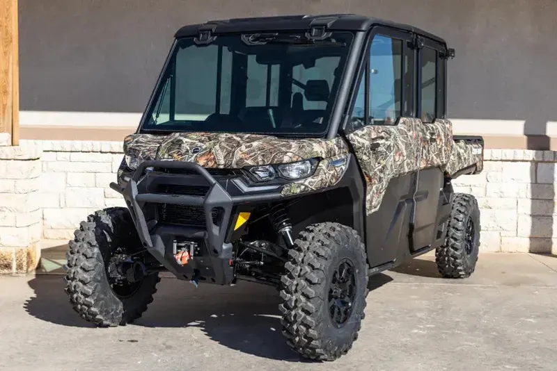 2025 CAN-AM DEFENDER MAX LIMITED CAB HD10 WILDLAND CAMO 