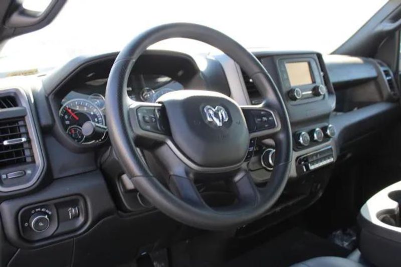 2023 RAM 2500 Tradesman Regular Cab Harbor BodyImage 20